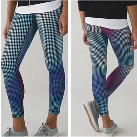 Lululemon High Times Pant *Full-On Luon Cosmic Dot White Multi - Size 4 - Picture 1 of 10